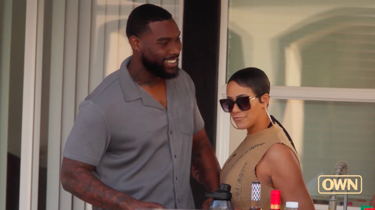 Chloe Introduces Her New Man